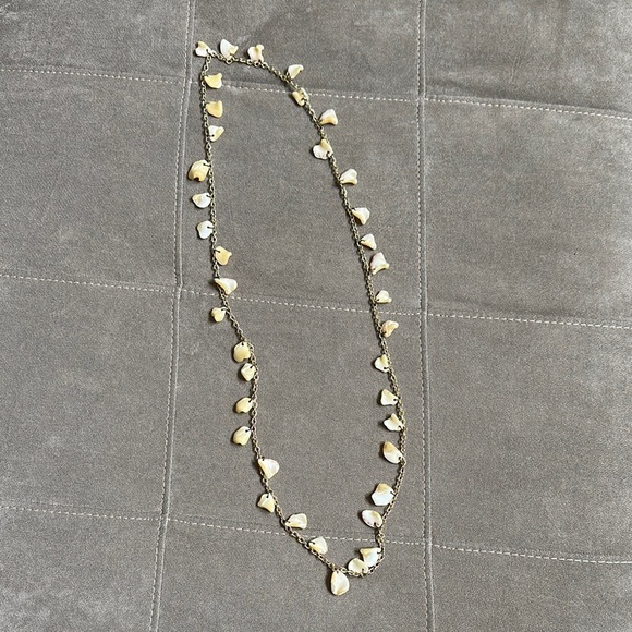 :) Jewelry - Chic Gold and Cream Shell Necklace